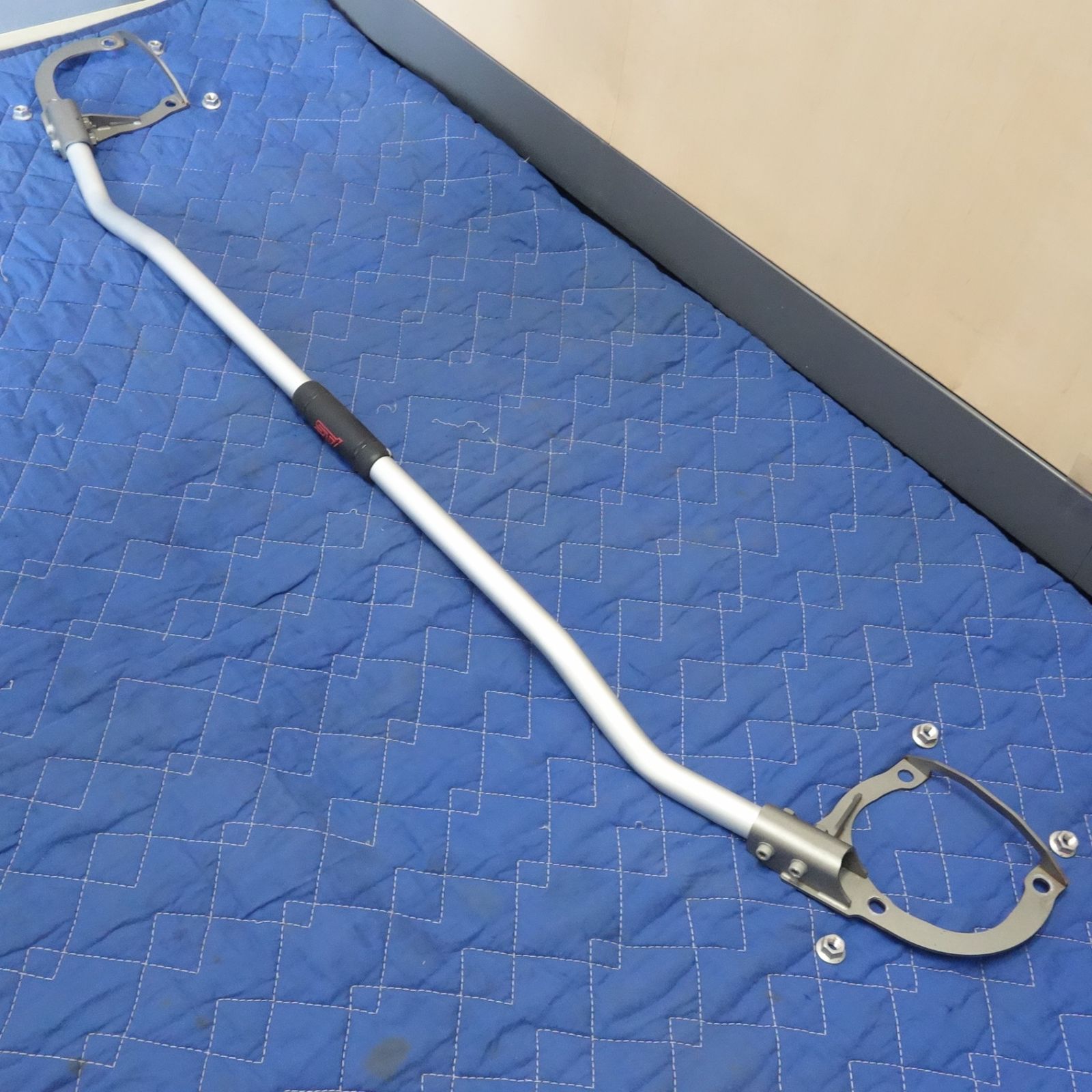 スバル インプレッサ G4 純正 STi製 フロント フレキシブル タワーバー FL500 ナット6個付き