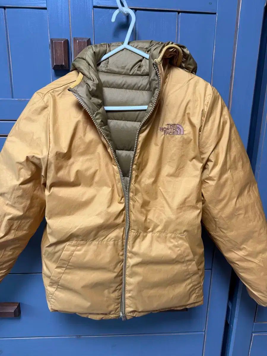 キッズ ノースフェイス リバーシブル ダウンジャケット 150 サイズ
