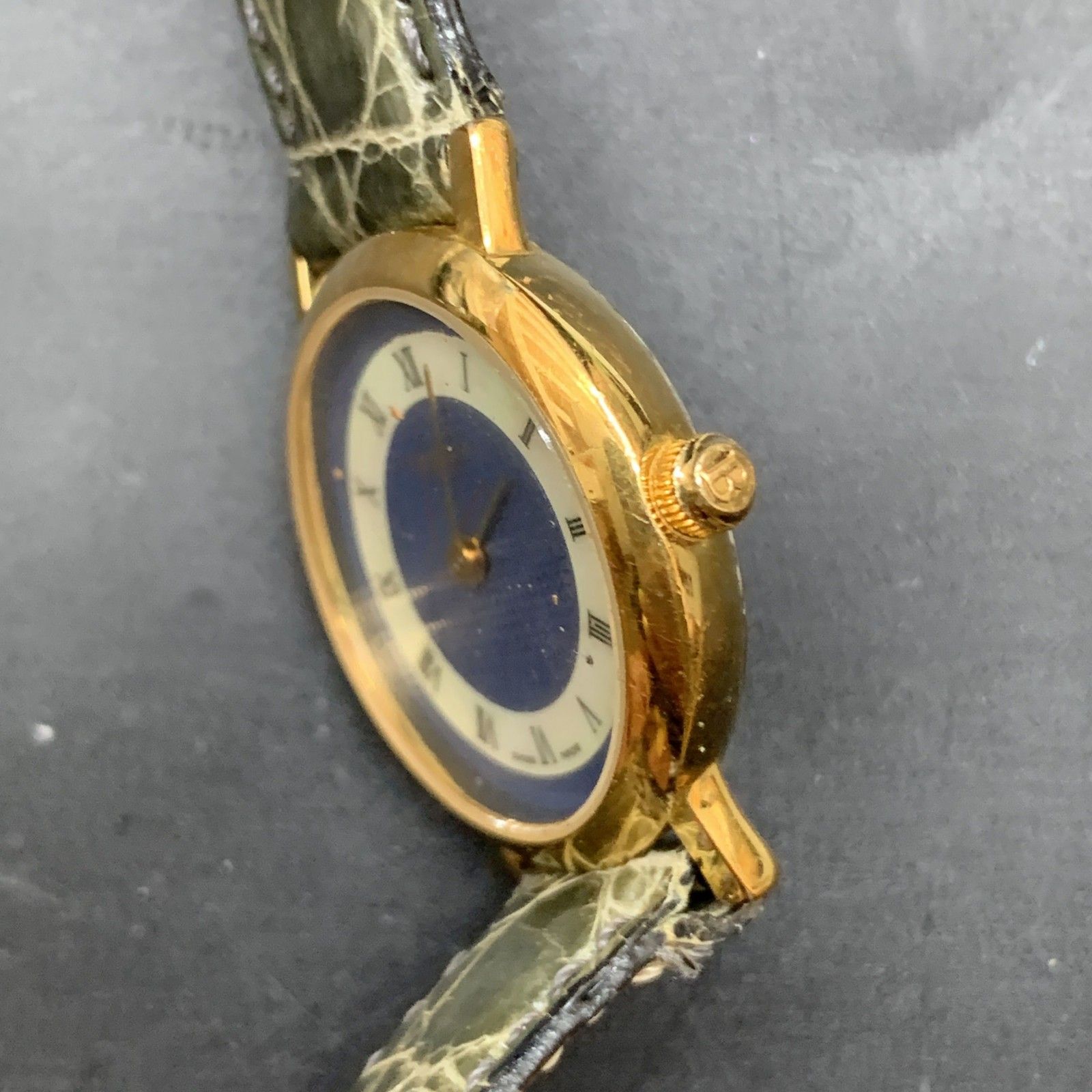 腕時計 シェル文字盤