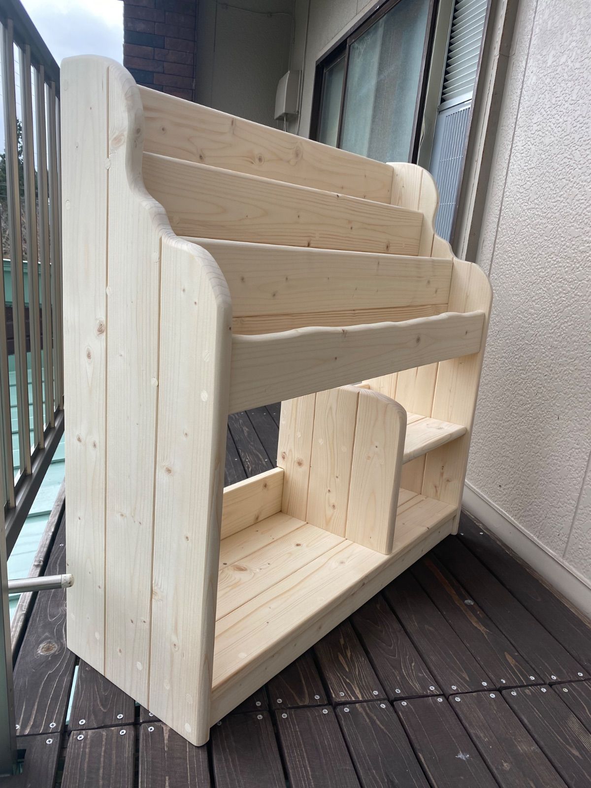 ☆彡【新品】 通常サイズ 無塗装 ワイドAタイプ 絵本棚