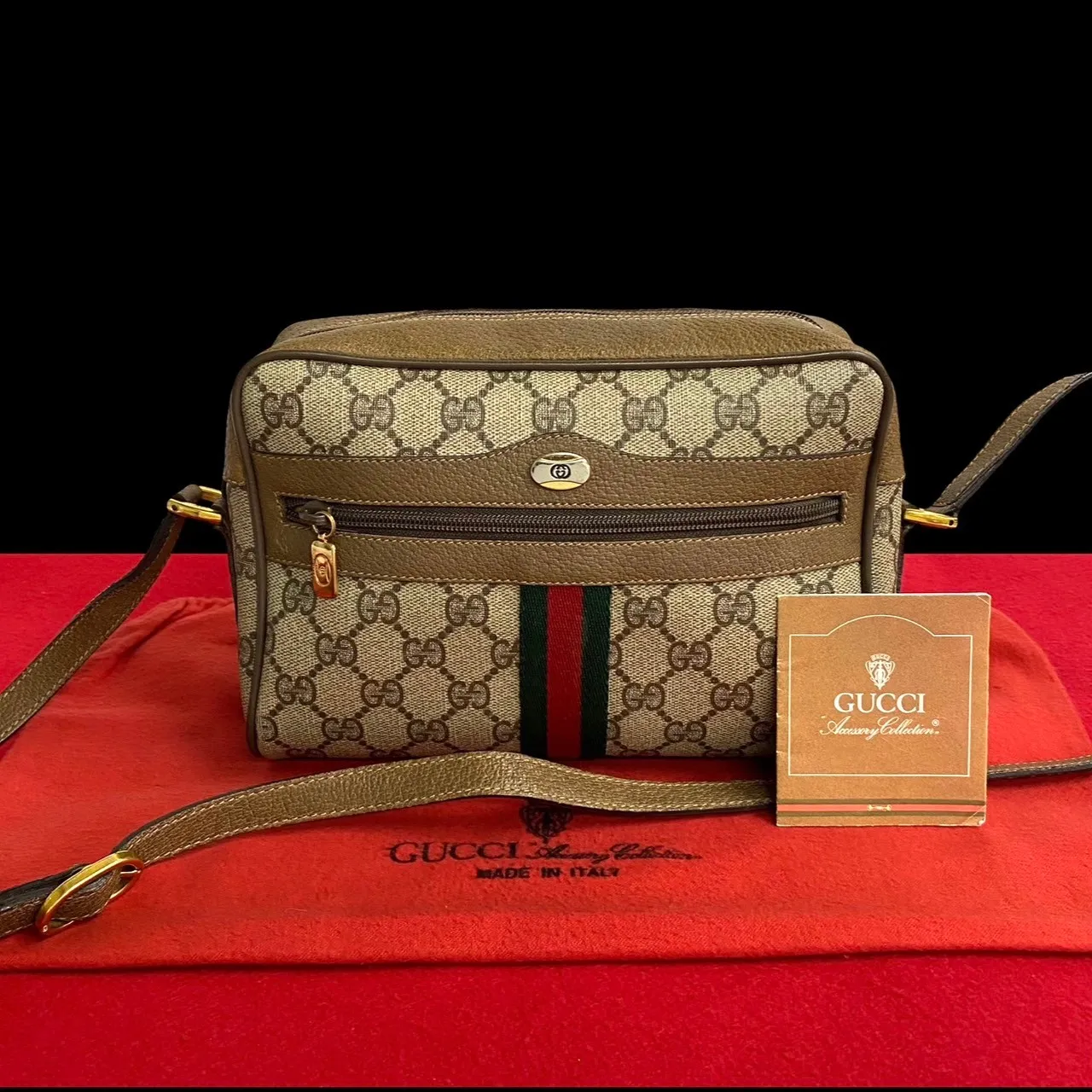 極 美品 GUCCI グッチ オールドグッチ シェリーライン GG ロゴ 柄 金具 