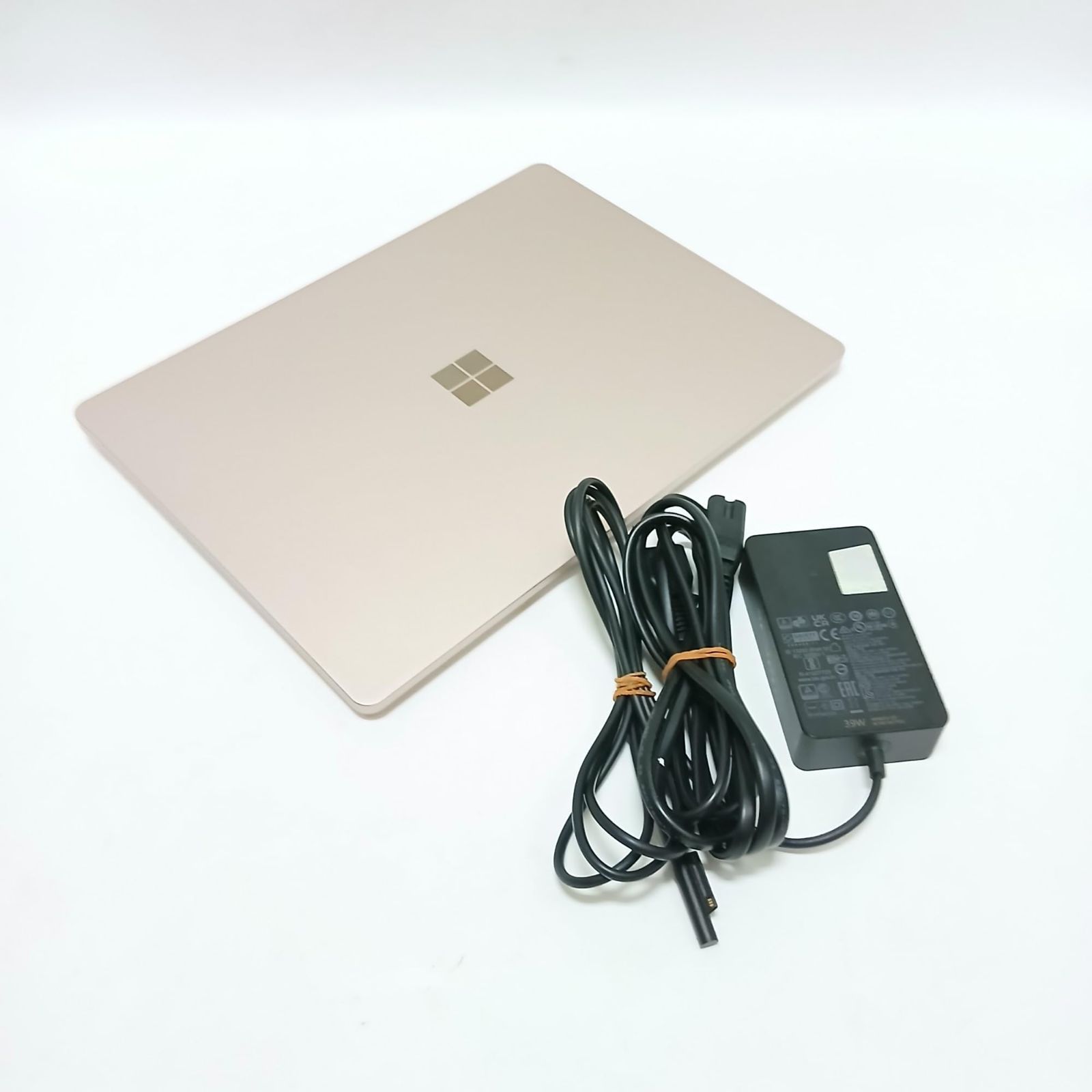 No.3841 マイクロソフト Surface Laptop Go 2| 第 11 世代 Intel® Core™ H35 i5-1135G7 | Office H-B 2021搭載 | 12.4インチ |8GB | 128GB |サンドストーン