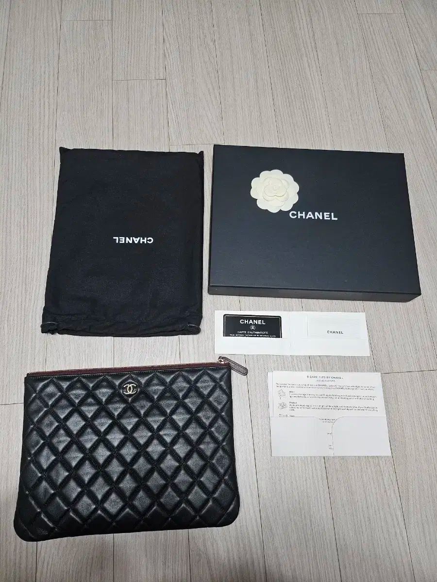 Chanel シャネル クラッチバッグ クリーン