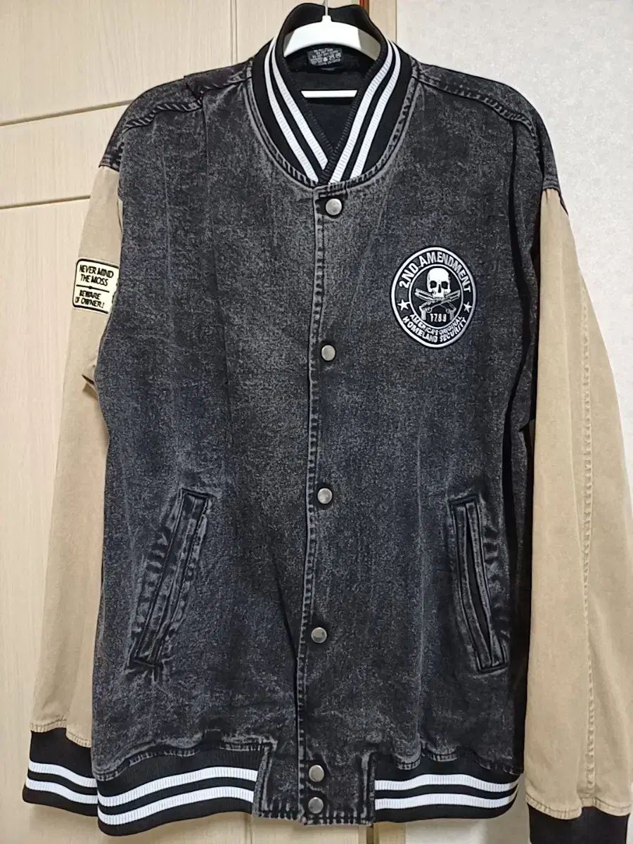 IS:SUE　ラポスタ2025　スタジャンLサイズ 商品詳細ページ | LAPOSTA 2025 OFFICIAL STORE | スタジアム