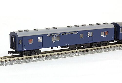 KATO 10-1235,1236 43系夜行急行「八甲田」7両基本と6両増結 Amazon | KATO 10-1235・10-1236 43系 夜行急行「八甲田」7両