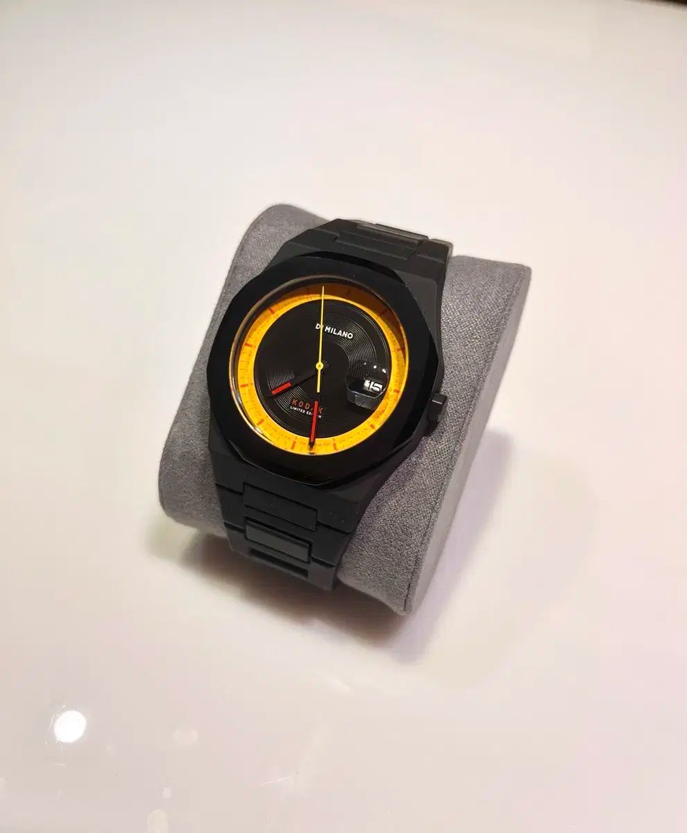D1 Milano D1 ミラノ 時計 Kodak (コダック) 限定品 コラボ メルカリ
