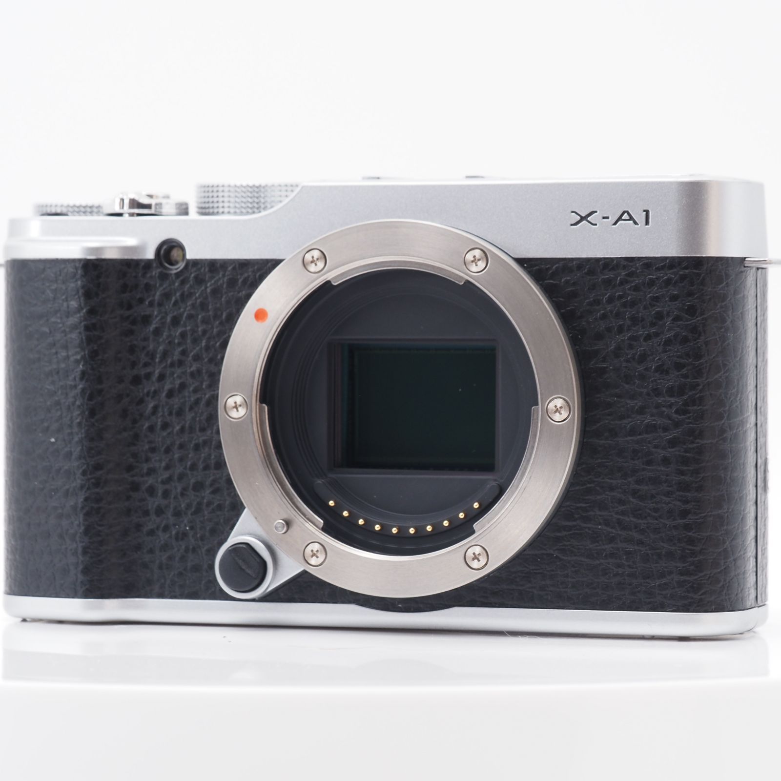 FUJIFILM ミラーレス一眼 X-A1 ボディ シルバー-