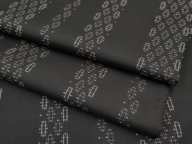 平和屋着物■極上　本場大島紬　7マルキ　地空き　間道　さが美扱い　逸品　CYAA3181s5 平和屋着物□極上 本場大島紬 7マルキ 地空き 間道 さが美扱い 逸品