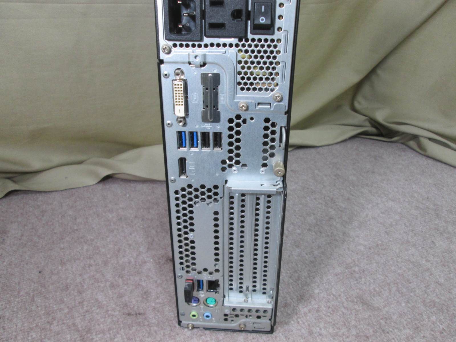 富士通 ESPRIMO WD2/B2【Core i3 7100】 【Windows11 Home】MS