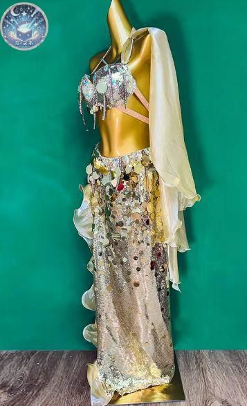 ベリーダンス オリエンタル衣装 インナー付 ゴールド オーダーメイド 新品 未使用 新作 ベリーダンス オリエンタル衣装 インナー付 ゴールド