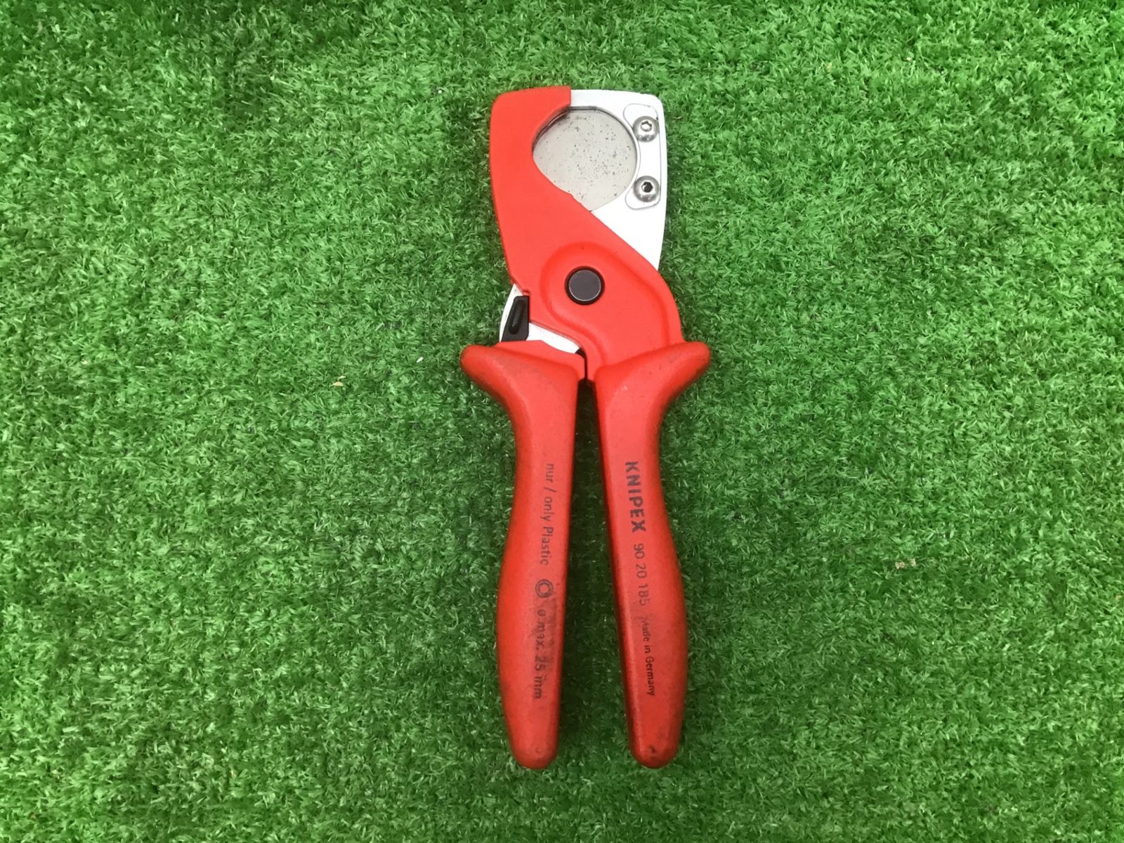 Bランク ●KNIPEX クニペックス プラスチックパイプカッター 9020185●アクトツール富山店●BR