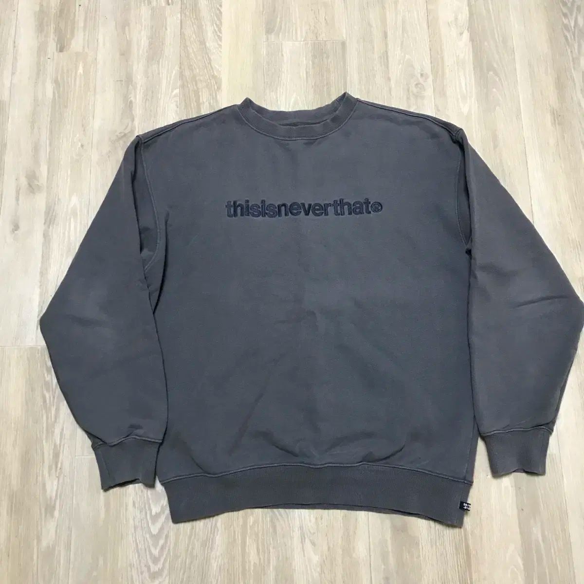 thisisneverthat スウェット M 『最終値下げ』 （楽天市場