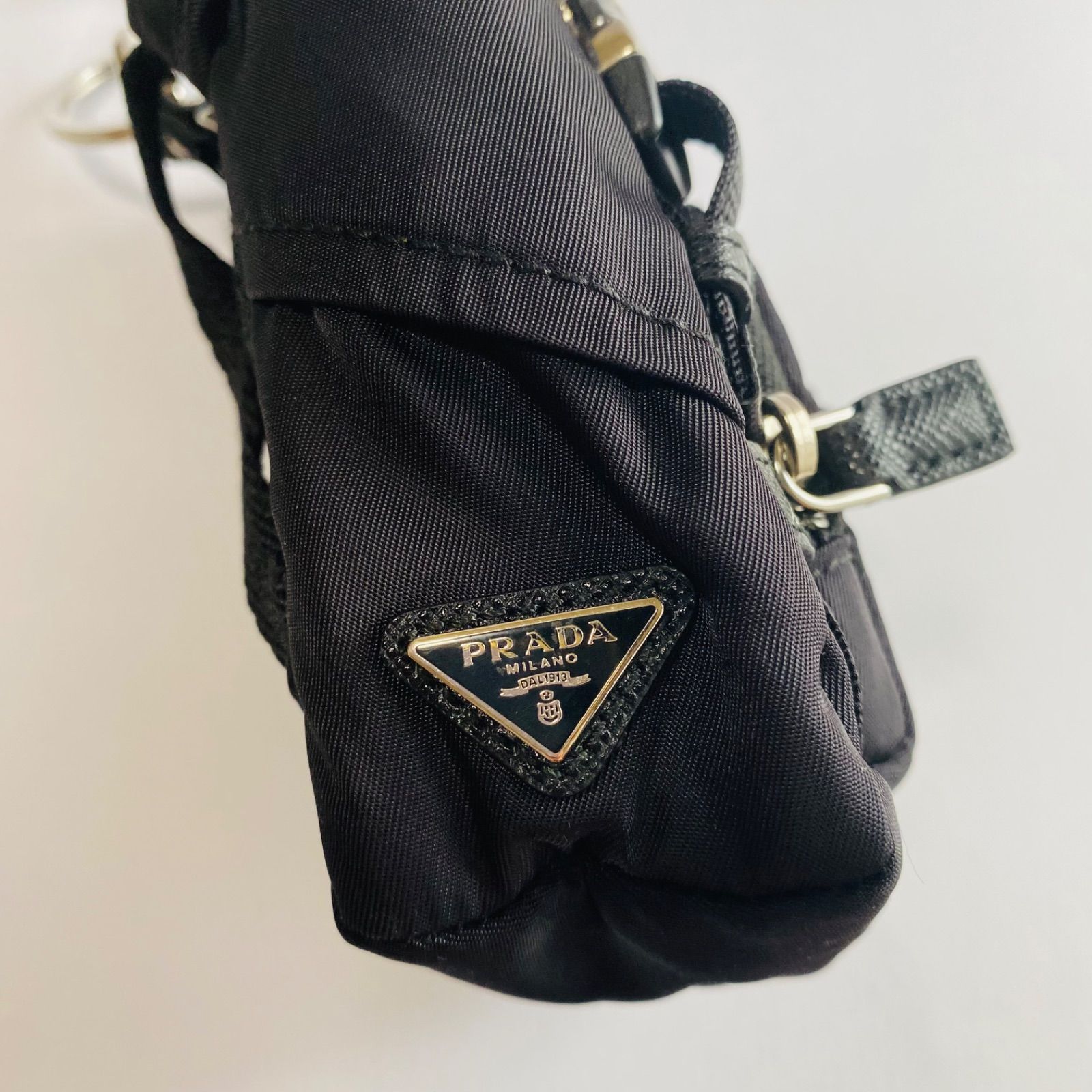 プラダ リュック型ミニバッグ キーホルダー ブラック 2TT061 Y04473