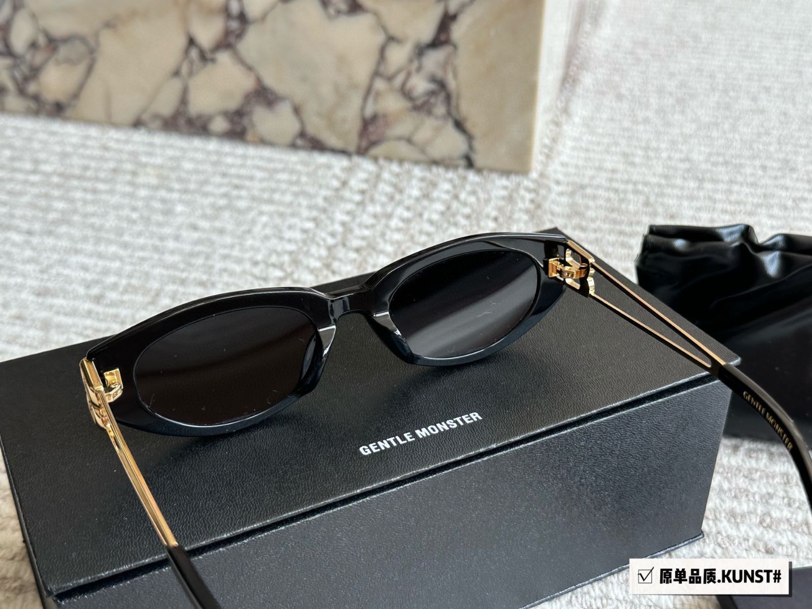 クンスト ジェニー