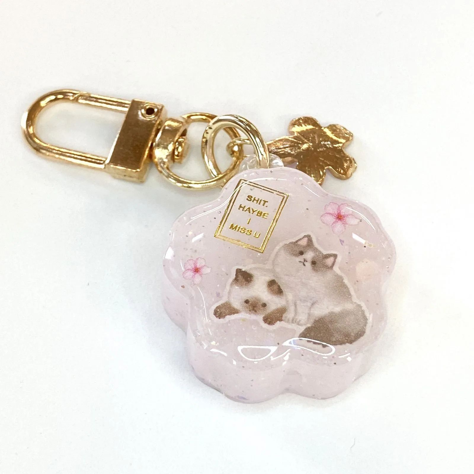 ハンドメイド】UVレジン シャカシャカキーホルダー さくら