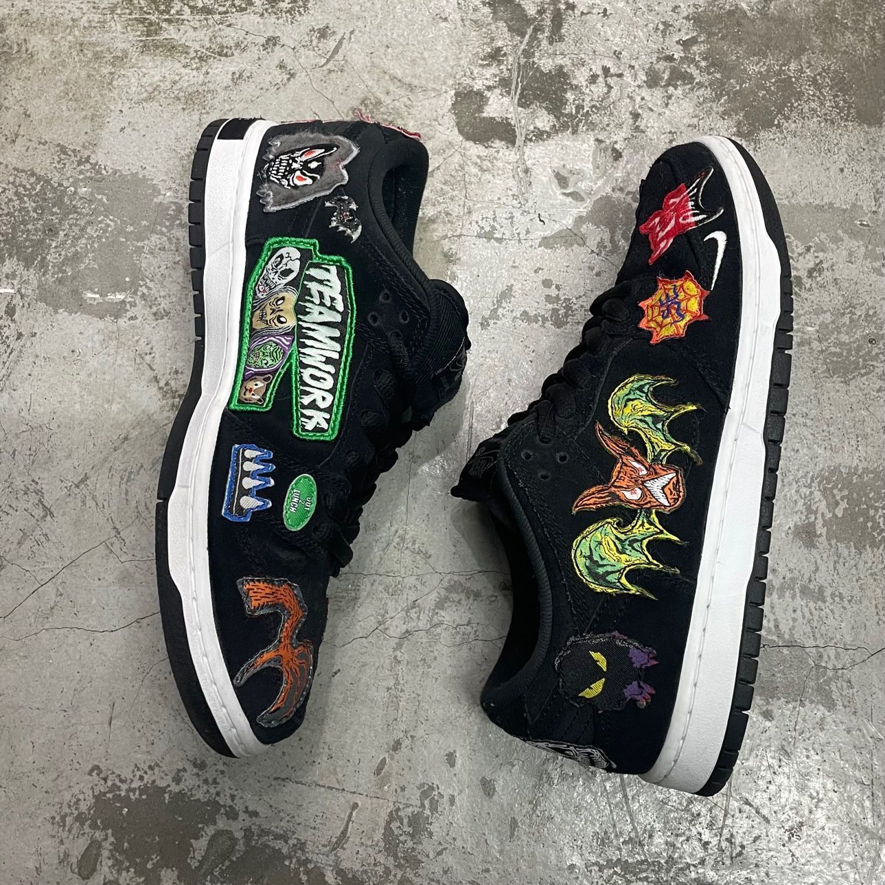 国内正規 Neck face NIKE SB Dunk Low コラボ ダンク スニーカー 