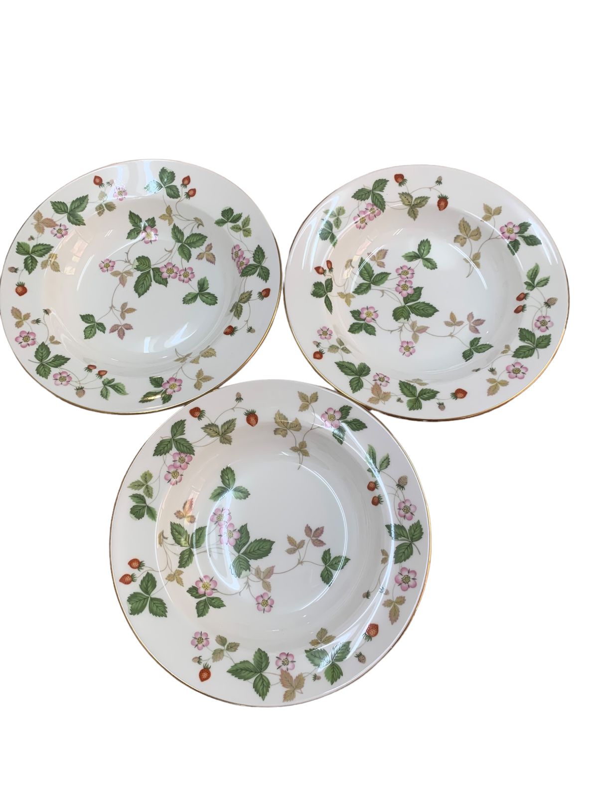 未使用　 ワイルドストロベリープレート3枚　20.5㎝ 楽天市場】☆ウェッジウッド/WEDGWOOD ワイルドストロベリー