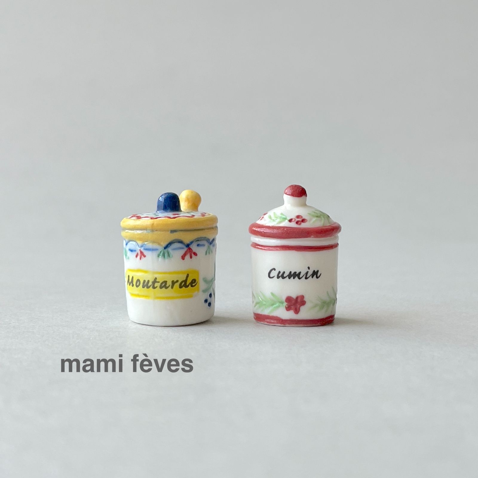 2011ピニョル　フェーブ　陶器フェーヴフランス製　サブレ　ノベルティ　クッキー 2011ピニョル フェーブ 陶器フェーヴフランス製 サブレ