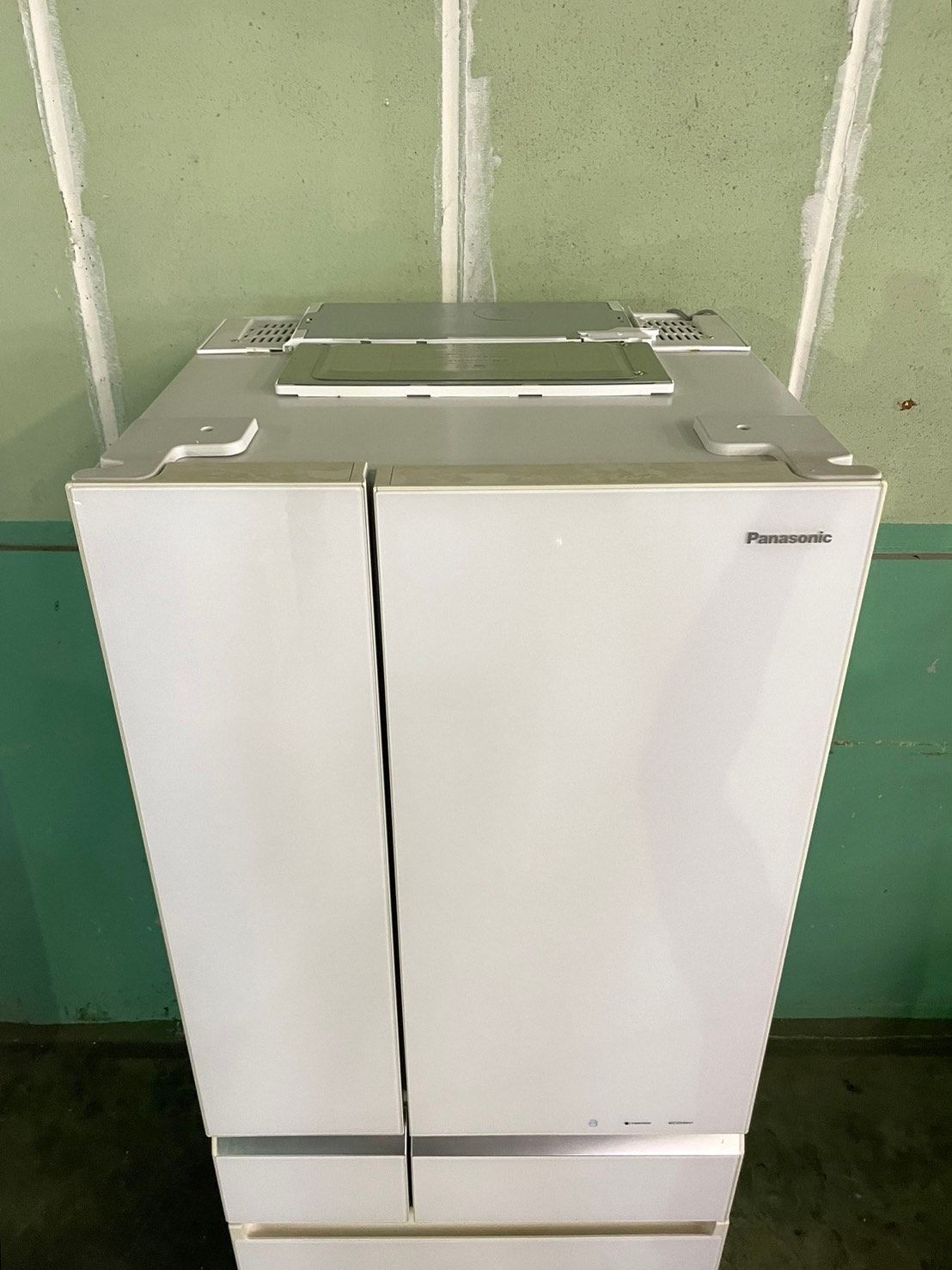 大阪送料無料☆3か月保障付き☆冷蔵庫☆6ドア☆NR-F518XG-W☆R-612 