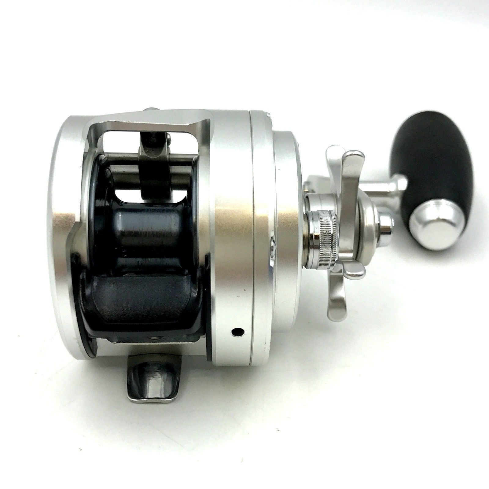  SHIMANO シマノ 13オシアカルカッタ 300 HG 03058 リール ベイトリール 右ハンドル き つり 釣り 釣具 フィッシング TA 3549 ベイトリール(ルアー用) リール