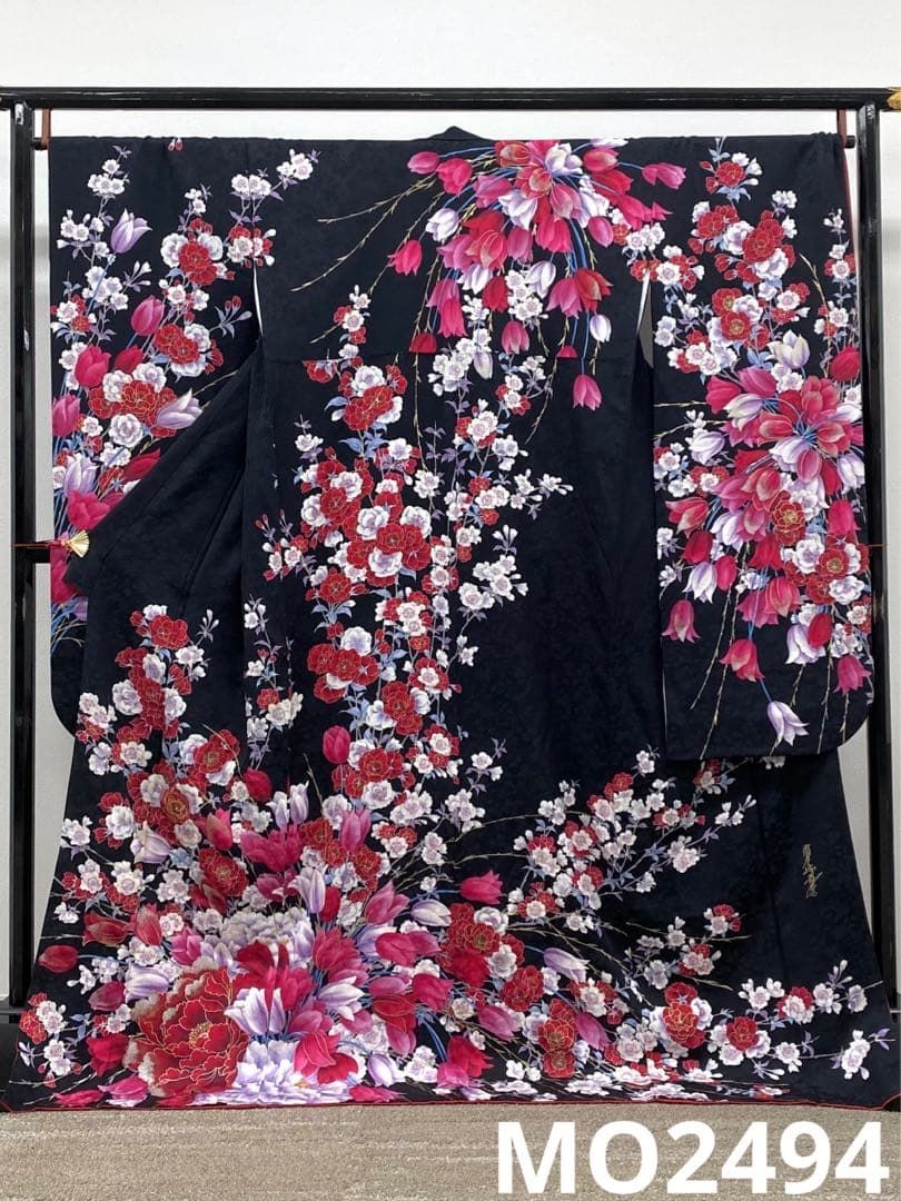 振袖 假屋崎省吾 刺繍 金彩 紋意匠 グリッター箔 チューリップ 身丈 