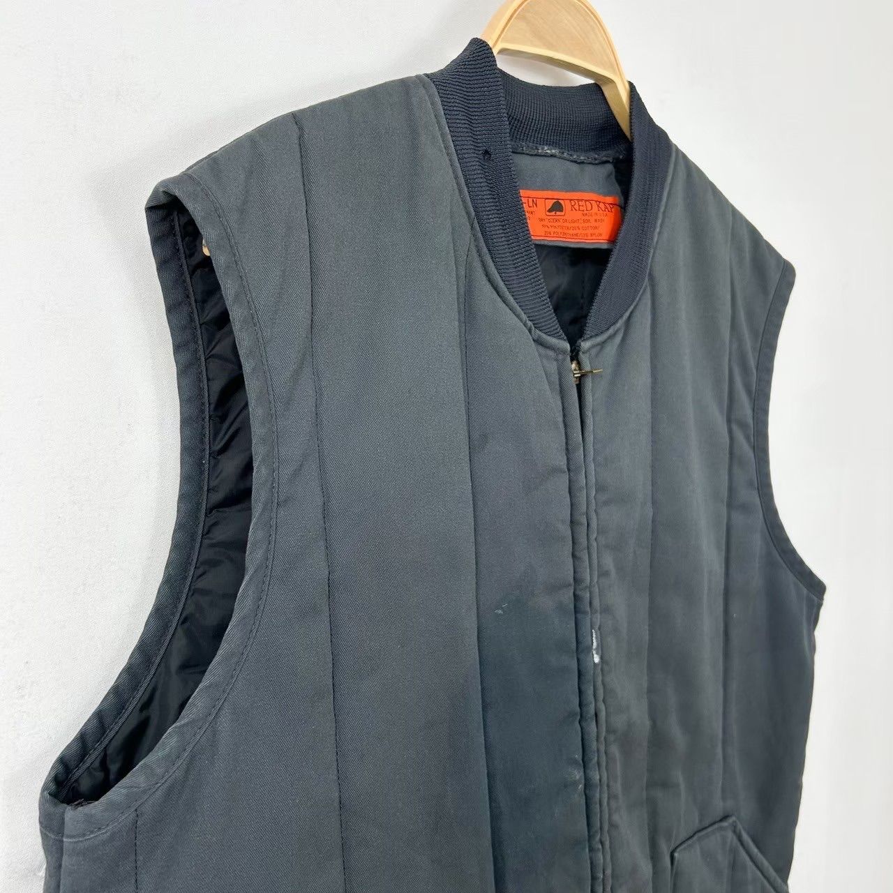 【90〜00s】 レッドキャップ XXL 中綿ワークベスト ジップアップ 90〜00s】 レッドキャップ XXL 中綿ワークベスト ジップアップ