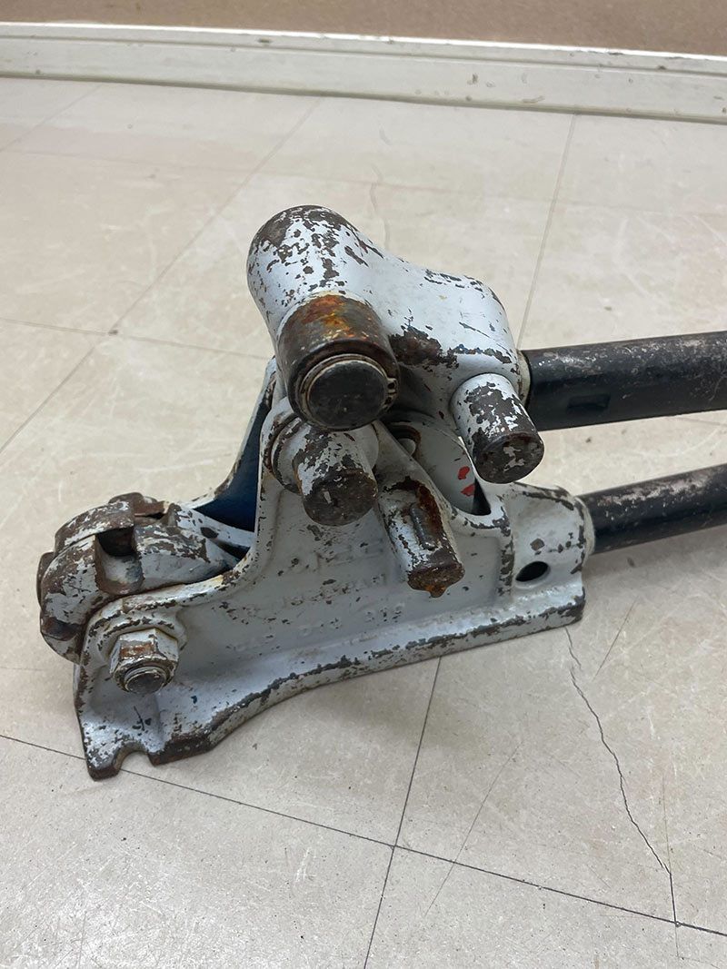 全国送料無料。 MCC CB-13 JAPAN 鉄筋ベンダー カットベンダー 鉄筋カッター 鉄工 加工 切断 工具 水道工事 配管工事カッター 100％ 本物保証!