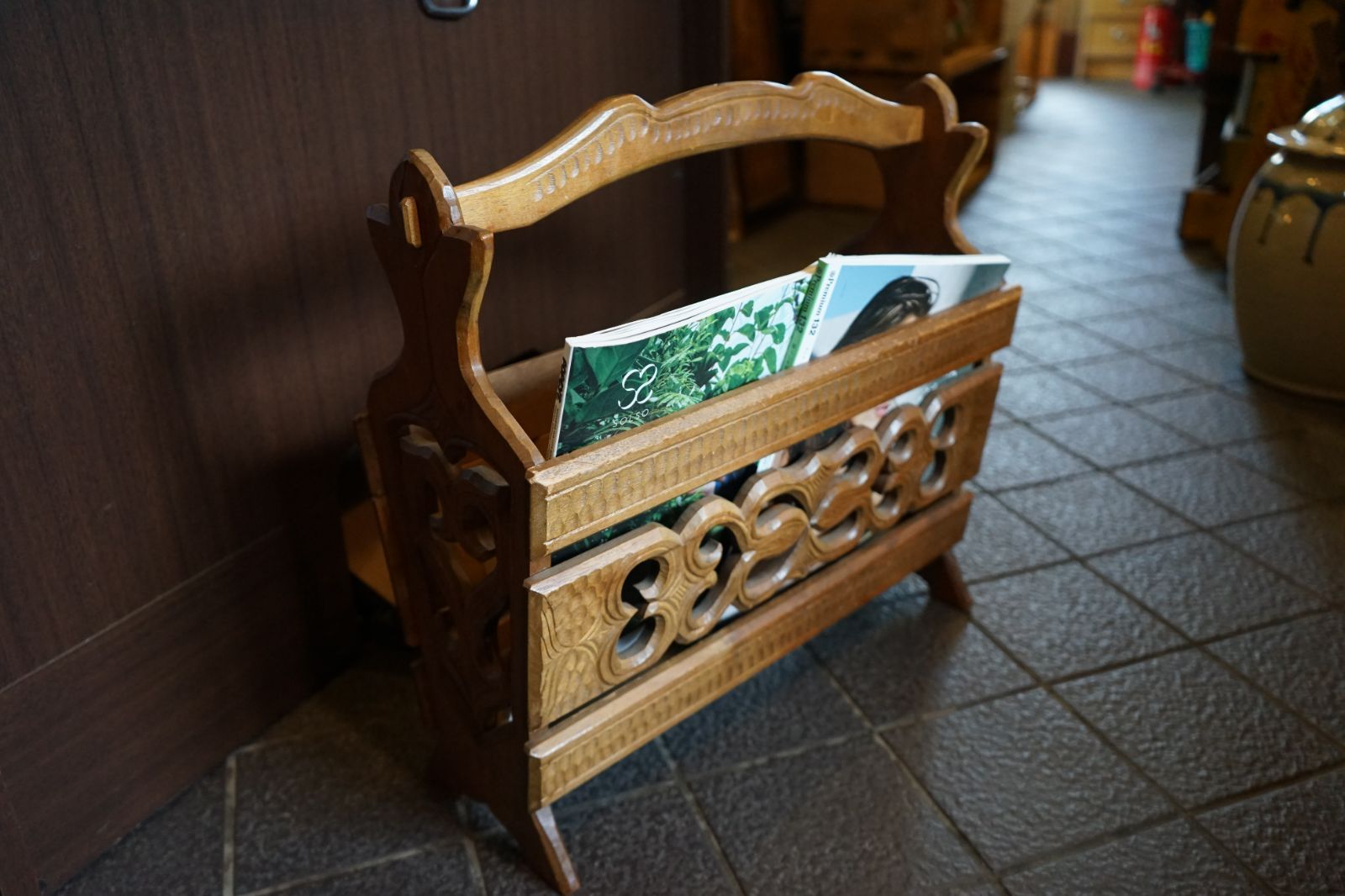 アイヌ 木彫り マガジンラック 木製 ビンテージ レトロ アンティーク マガジンラック アイヌ 木彫り 木製 レトロ アンティーク ヴィンテージ