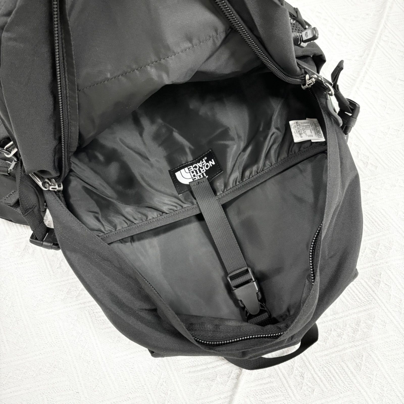 バックパック　THE NORTH FACE BOREALIS II ペイズリー ノースフェイス　リュック　ユニセックス 新品