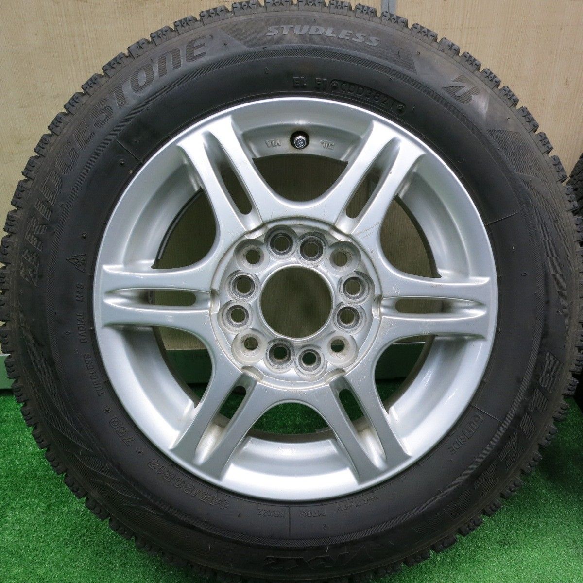 23年式145/80R13 4本セット引取希望 23年式145/80R13 4本セット引取希望