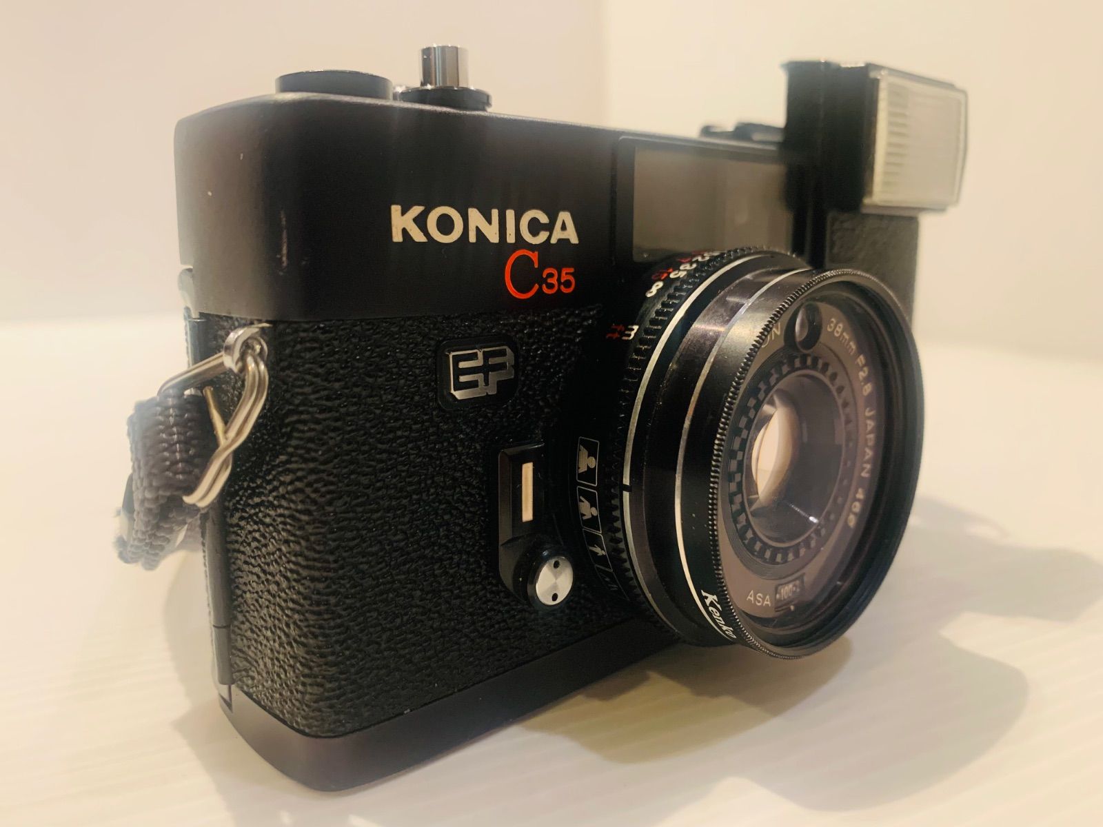 【完動品】フィルムカメラ Konica C35 EF ピッカリコニカ KONICA MINOLTA - 【完動品】フィルムカメラ Konica C35 EF