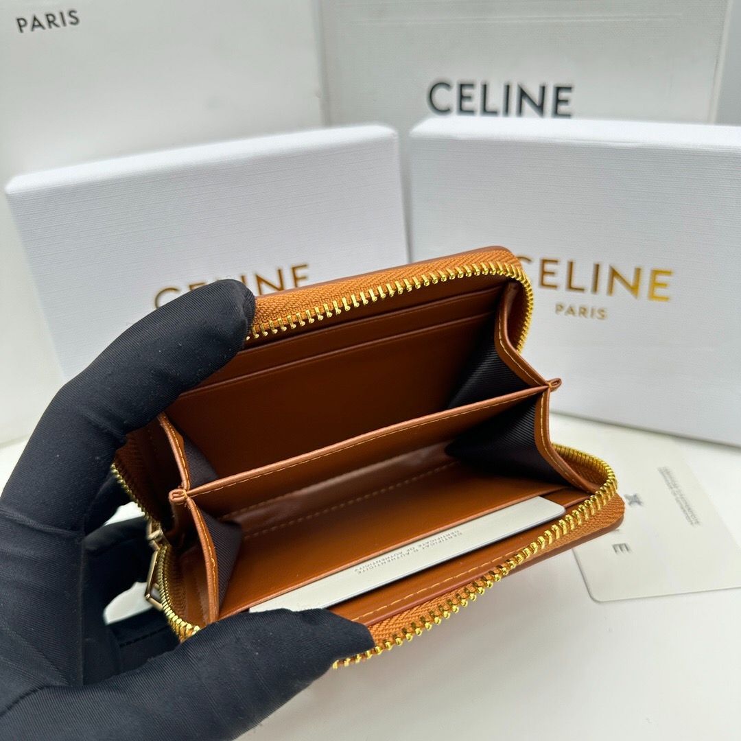 CELINE セリーヌ 箱付き 二折り財布 小銭入れ コインケース ウォレット レザー ブラウン キャラメル 新品 未使用 - メルカリ