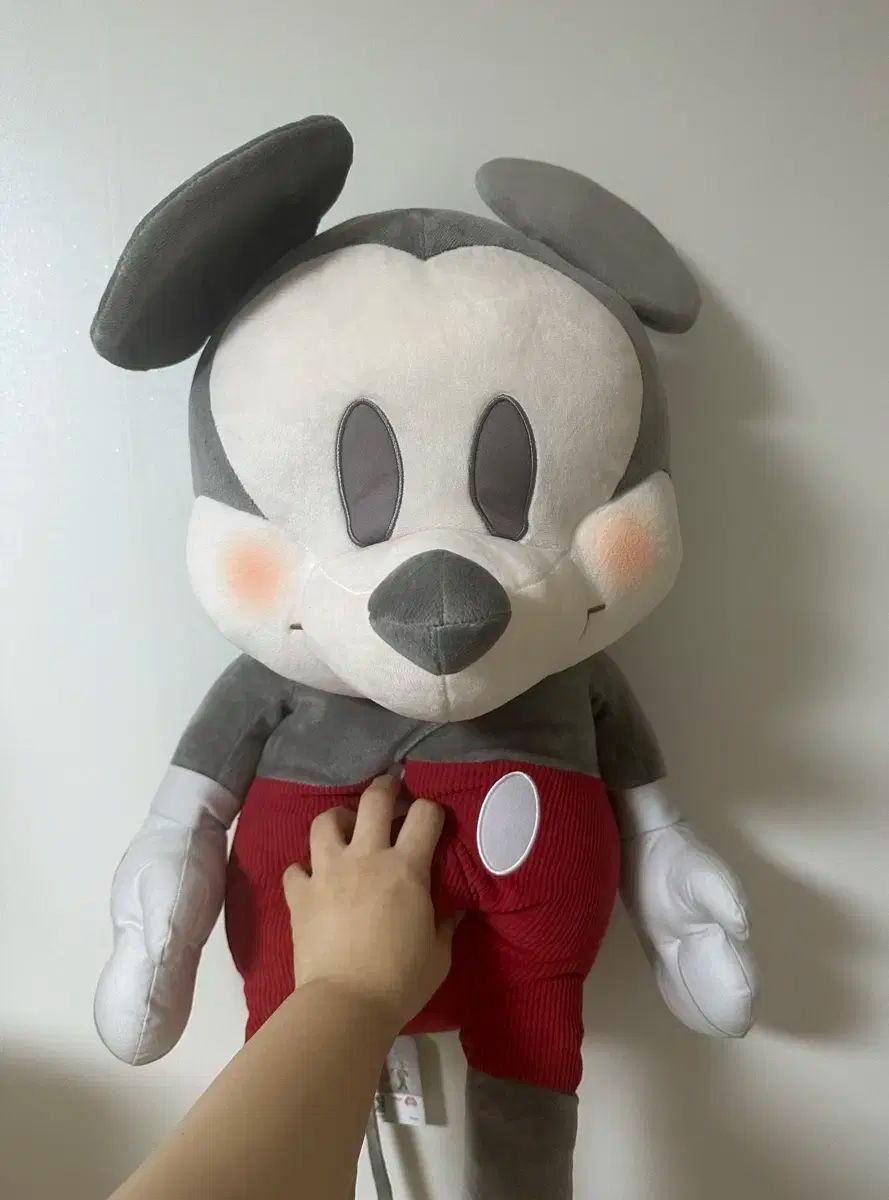 ミッキーマウス人形
