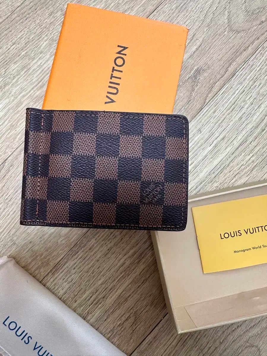 【雷市場（ポンジャン）商品韓国直送】Louis Vuitton(ルイヴィトン) マネークリップ 新品
