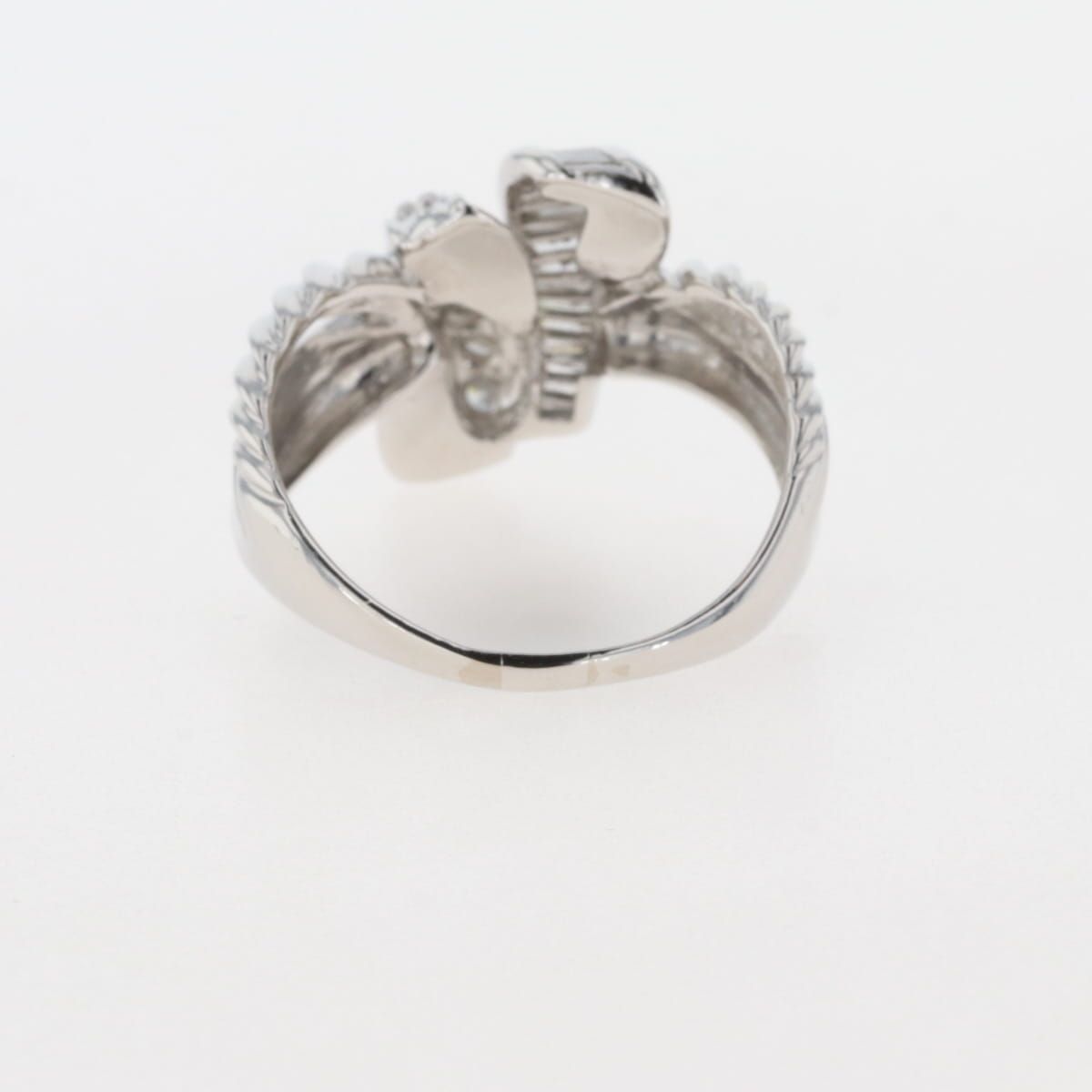 メレダイヤ デザインリング プラチナ 指輪 リング 16号 Pt900 ダイヤモンド レディース 【中古】 - メルカリ
