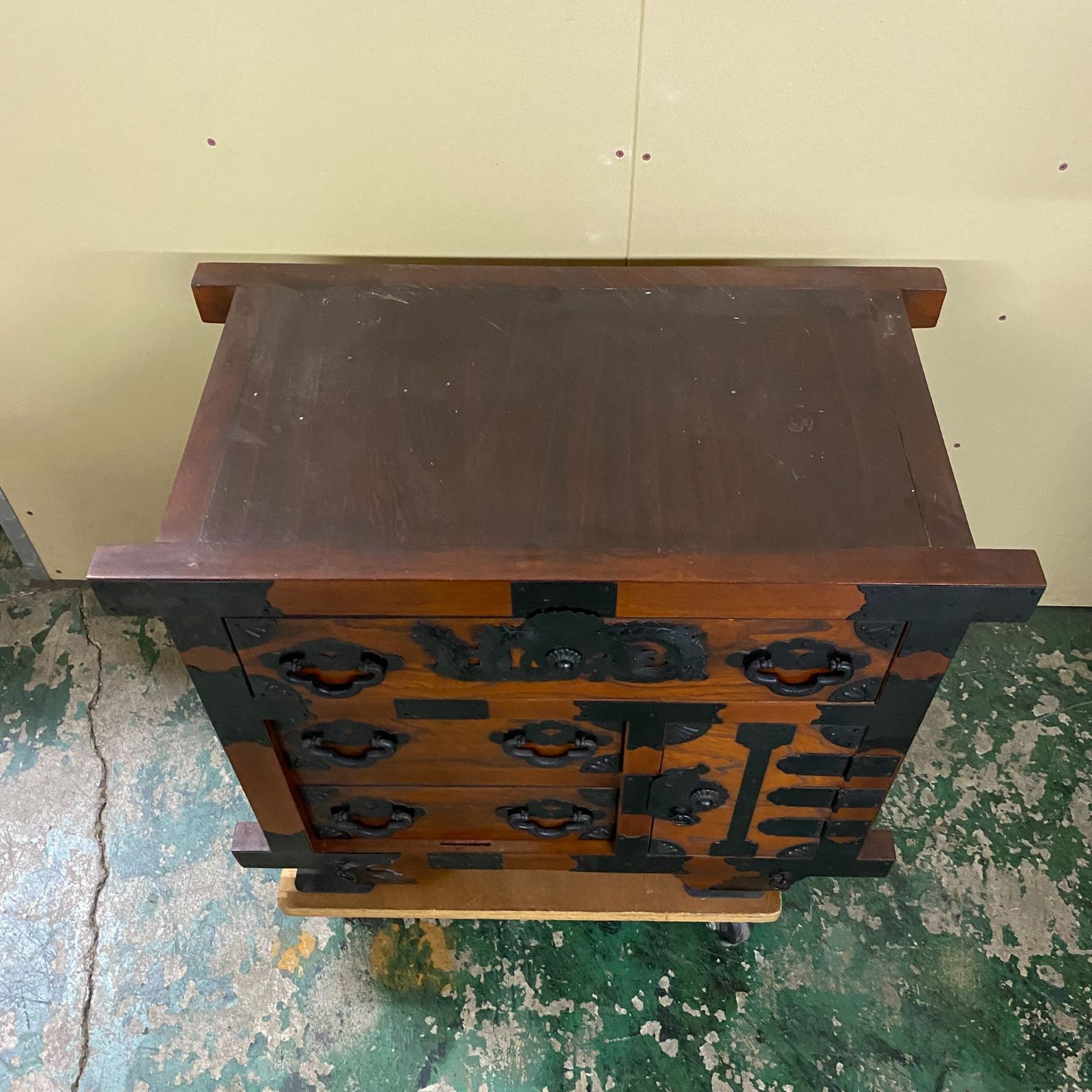 和家具 車箪笥 木製 アンティーク レトロ 引取り