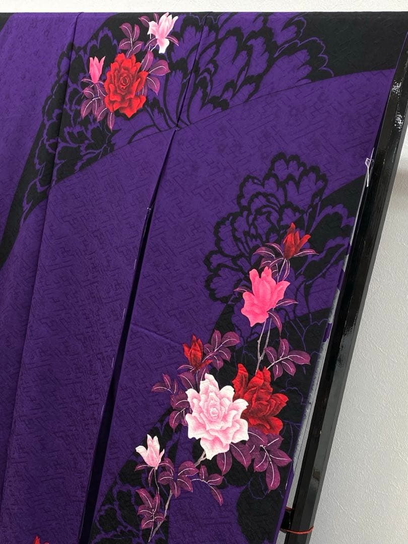 振袖 仮絵羽 舞台衣装 ラメ刺繍 紋意匠 薔薇 牡丹 正絹 未仕立て品 八