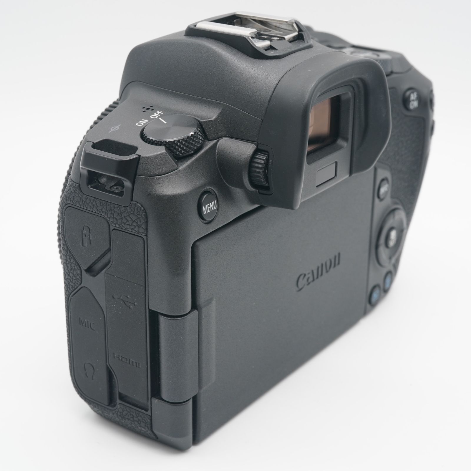 ほぼ新品 キヤノン EOS R ボディ シャッター回数4000回以下！ - メルカリ