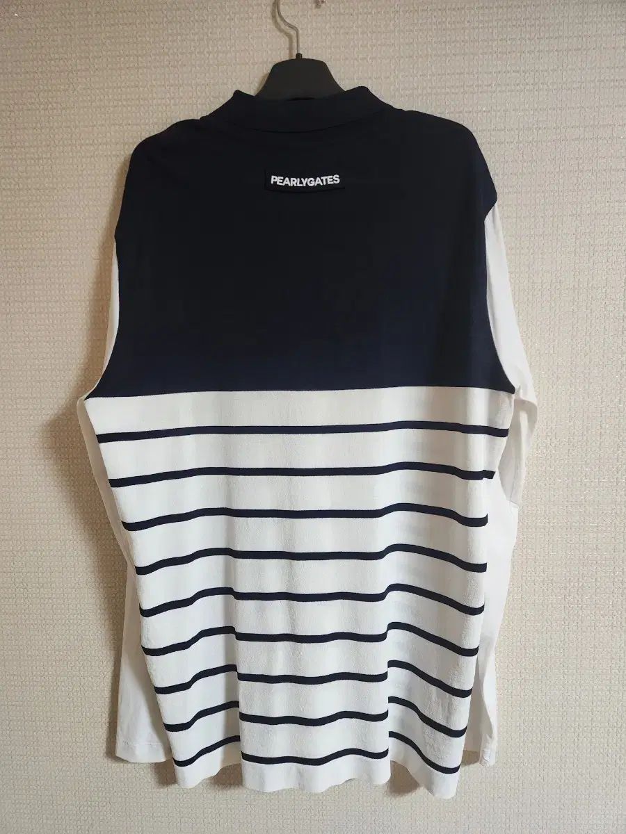 男性用ニットウェア 105