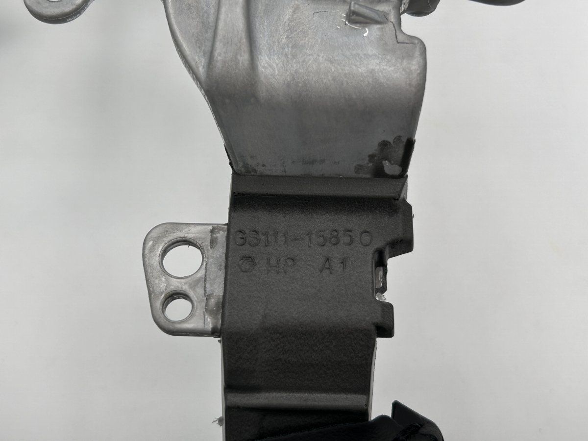 JB74Wジムニーシエラ 純正レザーステアリング ハンドルGS111-15850 JB74Wジムニーシエラ 純正レザーステアリング ハンドルGS111
