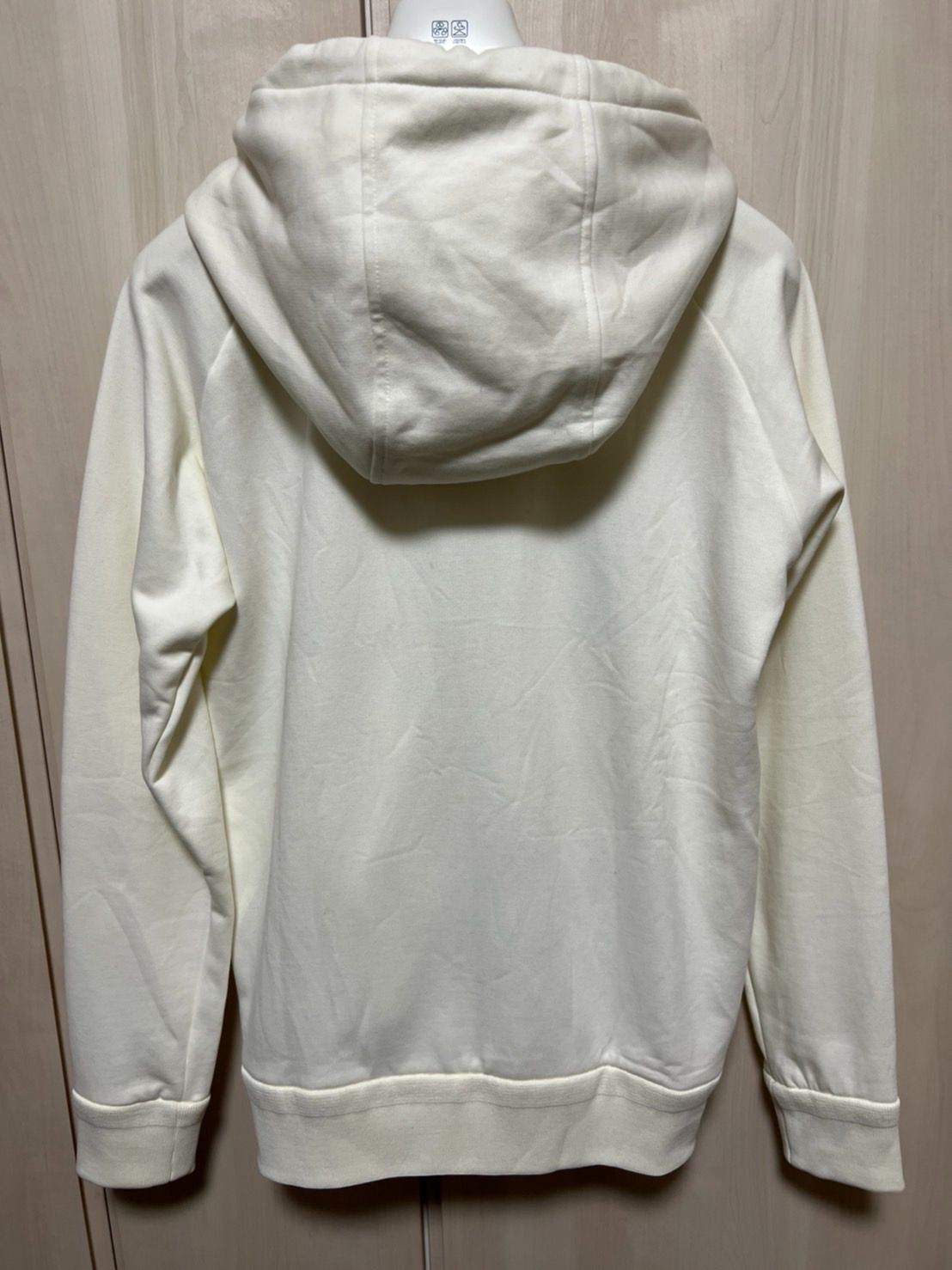 ☆新品未使用タグ付き・本物保証☆MONCLER ダブルワッペンパーカー S