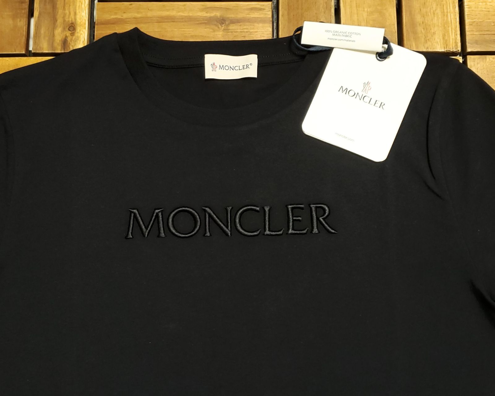 新品 モンクレール キッズ ロゴパッチ 半袖 Tシャツ タグ付 160 S相当 楽天市場】MONCLER モンクレール Logo Patch T-Shirts Tシャツ