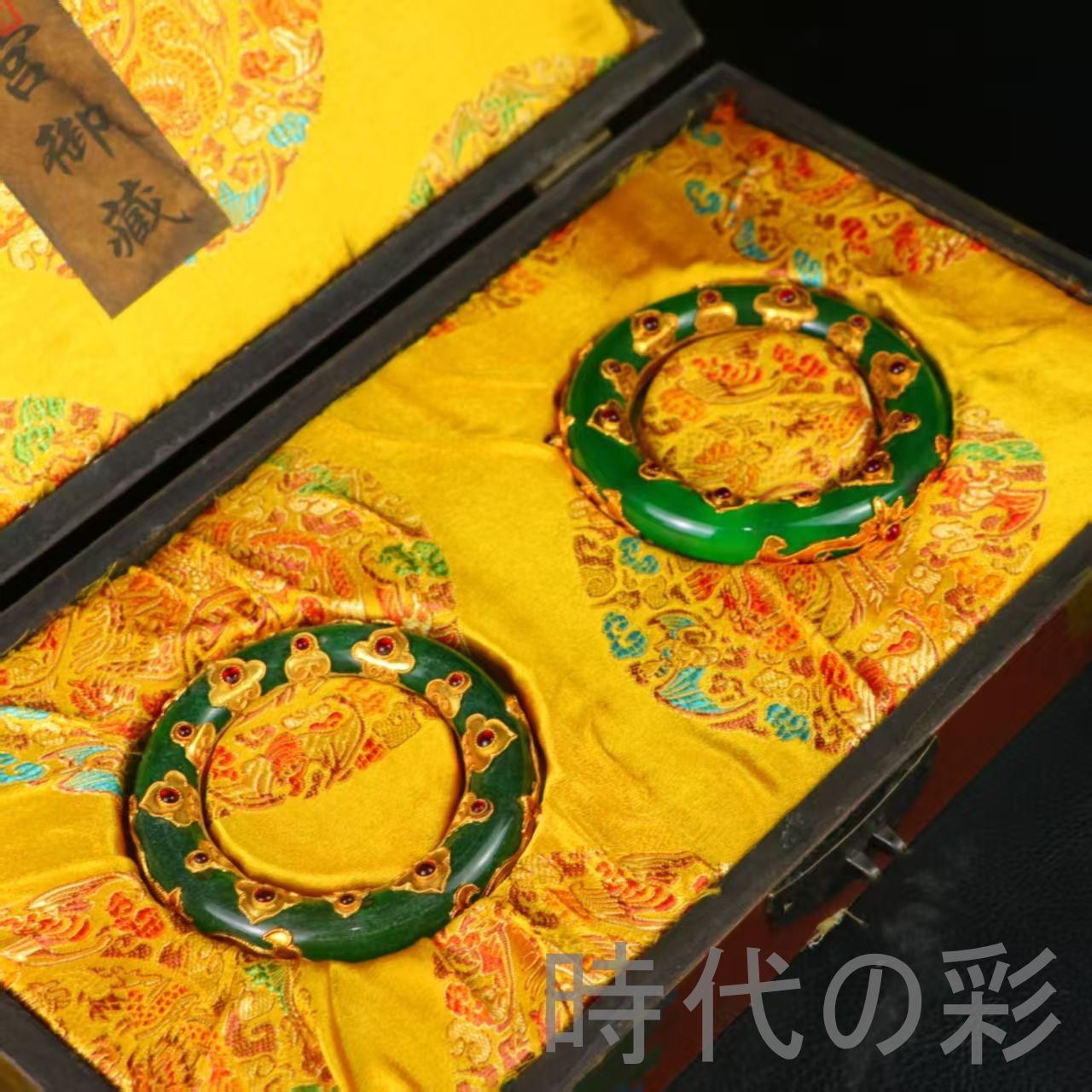 中国古美術 清代 高冰翡翠 宝石彫 旧家蔵 彫刻 共箱 唐物 アンティーク 中国古玩 R07092711