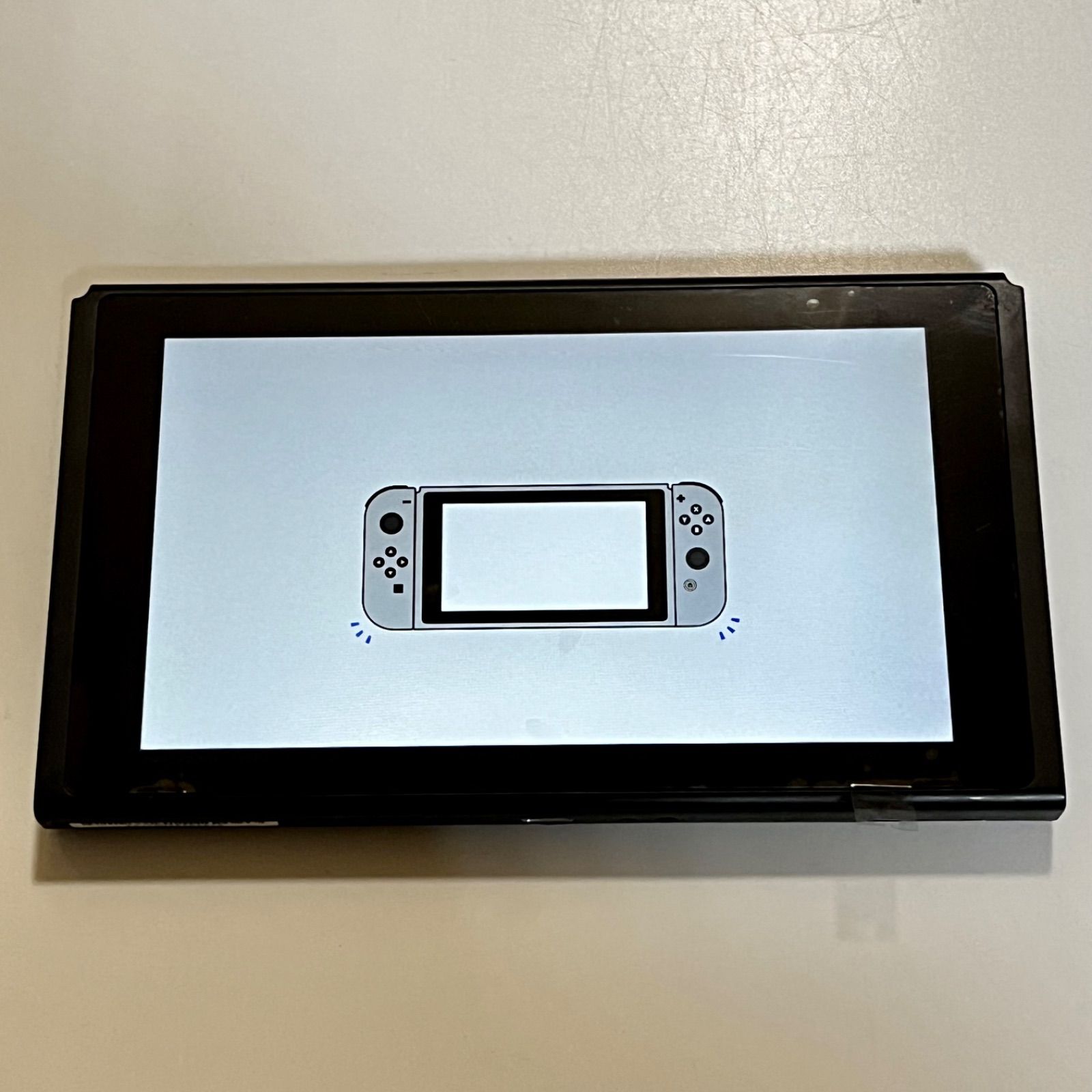 当店独自1年保証付！】新型 Nintendo switch バッテリー強化型 画面