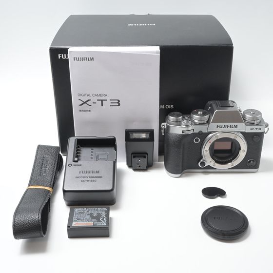 富士フイルム - ★　新品！★ 富士フィルム　FUJIFILM X-T3 ボディ シルバー 富士フイルム FUJIFILM X-T3 ボディ シルバー 中古