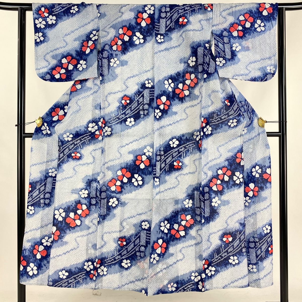 浴衣 身丈149cm 裄丈62cm S 絞り浴衣 花 流水 青灰色 綿 名品