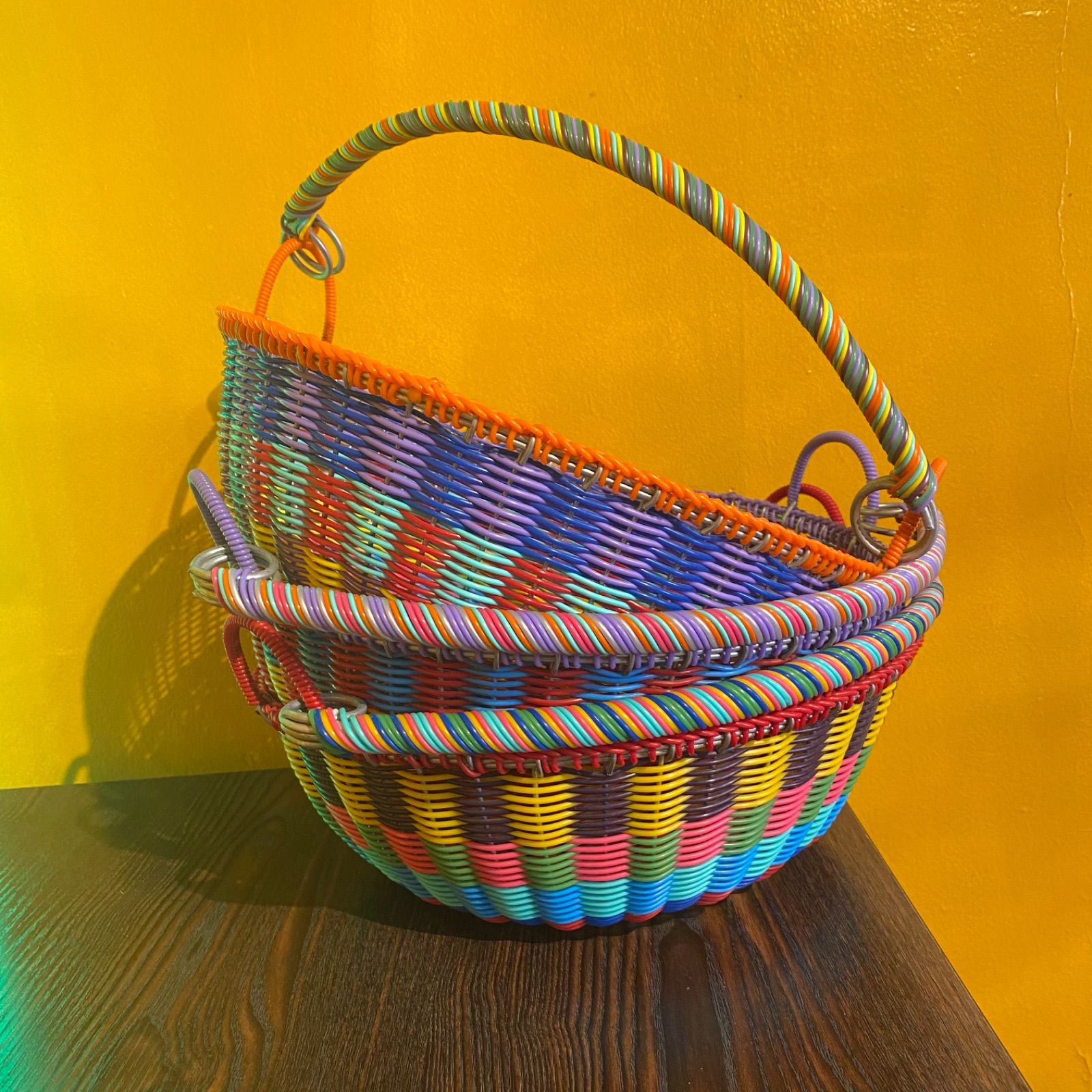 タイ製 植物の蔓で職人が作ったかご 蔓製かご タイ製