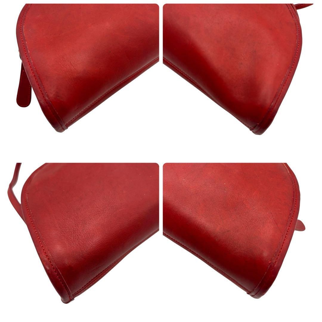 1085 Vintage Coach Shoulderbag Red - メルカリ 