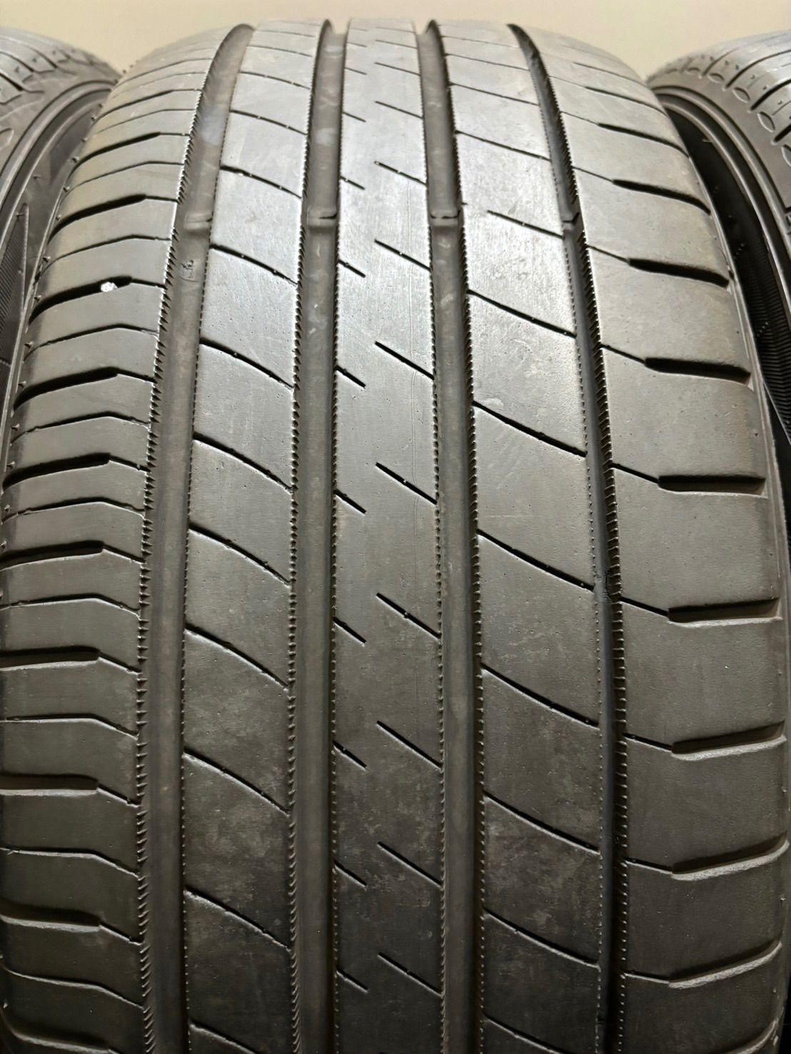 ★225/55R17 DUNLOP/LE MANSⅤ 18年製 夏タイヤ 4本 ダンロップ セルシオ スカイライン XV (2-F850)