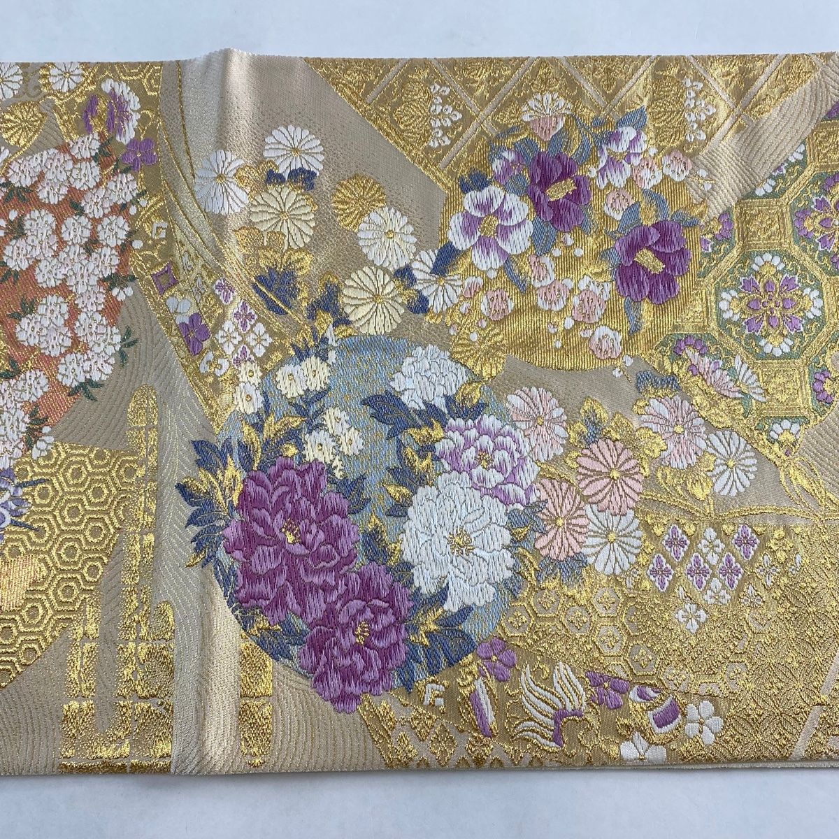 袋帯 【十代】 華紋 花唐草 オーロラ箔 逸品 六通 ? 正絹